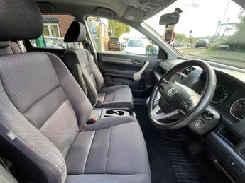 HONDA CR-V 2.0 i-VTEC ES SUV 5dr Petrol Automatic (195 g/km, 148 bhp)
