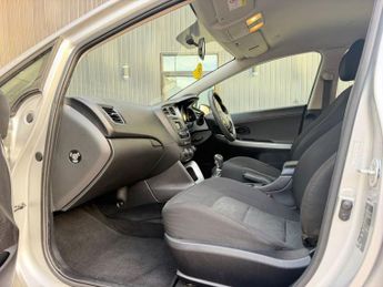 KIA CEED 1.4 1 Hatchback 5dr Petrol Manual Euro 5 (98 bhp)