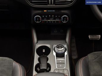 FORD KUGA 2.5 EcoBoost Duratec 14.4kWh ST-Line X SUV 5dr Petrol Plug-in Hy