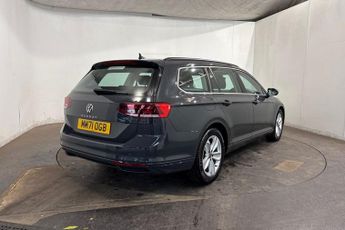 VOLKSWAGEN PASSAT 2.0 TDI EVO SE Nav Estate 5dr Diesel DSG Euro 6 (s/s) (150 ps) F