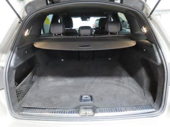 MERCEDES-BENZ GLC 2.0 GLC220d AMG Line (Premium) SUV 5dr Diesel G-Tronic+ 4MATIC E