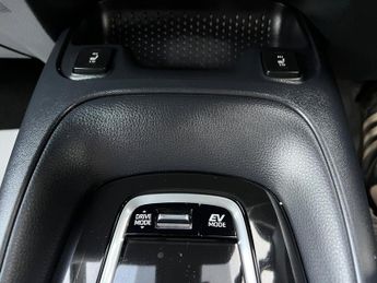 SUZUKI SWACE 1.8h Motion CVT Euro 6 (s/s) 5dr