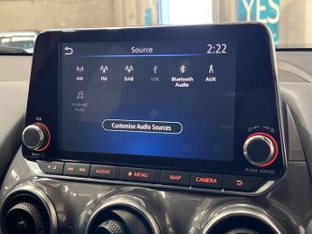 NISSAN JUKE 1.0 DIG-T N-Connecta SUV 5dr Petrol DCT Auto Euro 6 (s/s) (114 p