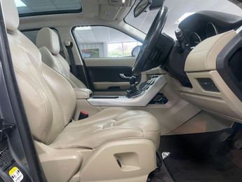 LAND ROVER RANGE ROVER EVOQUE 2.2 SD4 Pure SUV 5dr Diesel Manual 4WD Euro 5 (s/s) (190 ps)