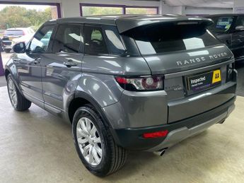 LAND ROVER RANGE ROVER EVOQUE 2.2 SD4 Pure SUV 5dr Diesel Manual 4WD Euro 5 (s/s) (190 ps)