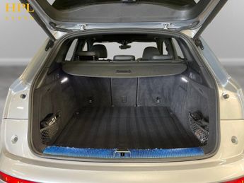 AUDI Q5 2.0 TDI 40 Vorsprung SUV 5dr Diesel S Tronic quattro Euro 6 (s/s