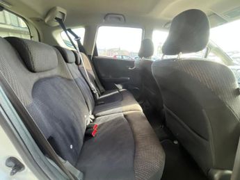 HONDA JAZZ 1.4 i-VTEC ES Plus Hatchback 5dr Petrol CVT Euro 5 (99 ps)