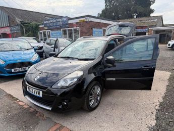 Renault Clio 1.2 Dynamique TomTom Sport Tourer 5dr Petrol Manual Euro 5 (75 p