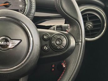 MINI HATCH 1.5 Cooper Hatchback 5dr Petrol Auto Euro 6 (s/s) (136 ps)