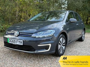 Volkswagen e-Golf 35.8kWh e-Golf Hatchback 5dr Electric Auto (136 ps)