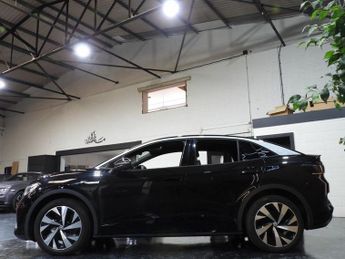 VOLKSWAGEN ID.5 Pro Performance 77kWh Style SUV 5dr Electric Auto (204 ps)