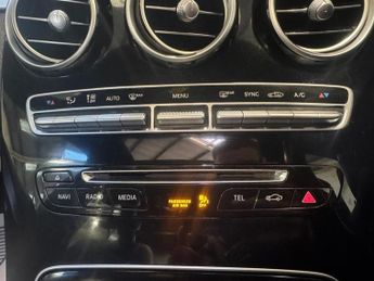 MERCEDES-BENZ C CLASS 2.1 C220d AMG Line (Premium Plus) Saloon 4dr Diesel 7G-Tronic+ E