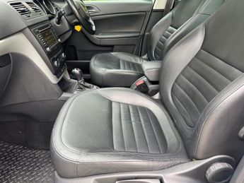 SKODA YETI 2.0 TDI Elegance SUV 5dr Diesel DSG 4WD Euro 5 