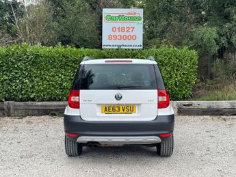 SKODA YETI 2.0 TDI Elegance SUV 5dr Diesel DSG 4WD Euro 5 