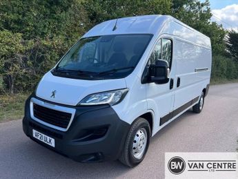 Peugeot Boxer 2.2 BlueHDi 435 Professional Panel Van 5dr Diesel Manual L3 H2 E