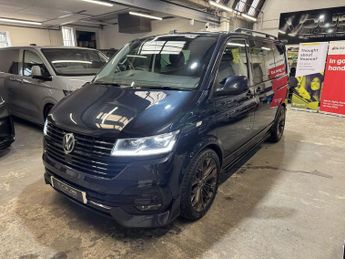 Volkswagen Transporter Custom Kombi 150ps DSG 5 seat Kombi Highline + Options