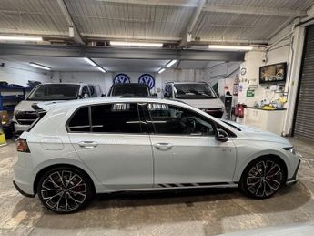 VOLKSWAGEN GOLF 2.0 TSI GTI Clubsport Hatchback 5dr Petrol DSG Euro 6 (s/s) (300