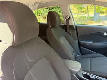 HYUNDAI KONA 1.6 h-GDi Premium SUV 5dr Petrol Hybrid DCT Euro 6 (s/s) (141 ps
