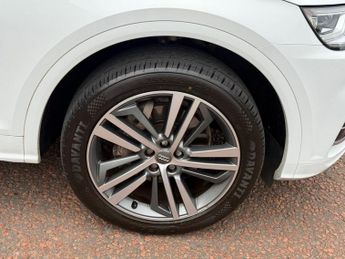AUDI Q5 2.0 TDI 40 S line SUV 5dr Diesel S Tronic quattro Euro 6 (s/s) (