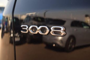 PEUGEOT 3008 1.6 12.4kWh Allure SUV 5dr Petrol Plug-in Hybrid e-EAT Euro 6 (s