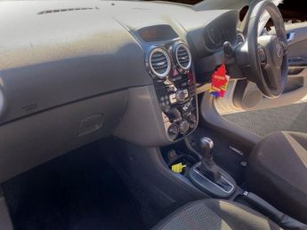 VAUXHALL CORSA 1.4 16V SXi Hatchback 5dr Petrol Auto Euro 5 (A/C) (100 ps)