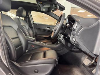 MERCEDES-BENZ GLA 2.1 GLA200d Sport (Premium Plus) SUV 5dr Diesel 7G-DCT Euro 6 (s