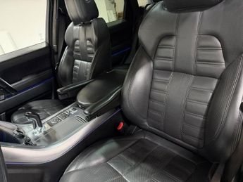 LAND ROVER RANGE ROVER SPORT 3.0 SD V6 Autobiography Dynamic SUV 5dr Diesel Auto 4WD Euro 6 (