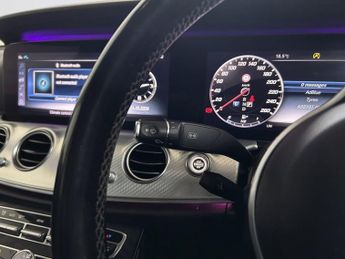 MERCEDES-BENZ E CLASS 2.0 E220d SE (Premium) Saloon 4dr Diesel G-Tronic+ Euro 6 (s/s) 