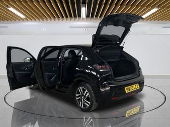 PEUGEOT 208 1.2 PureTech Allure Premium + Hatchback 5dr Petrol EAT Euro 6 (s