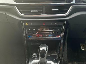 VOLKSWAGEN T-ROC 1.5 TSI R-Line SUV 5dr Petrol DSG Euro 6 (s/s) (150 ps)