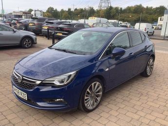 Vauxhall Astra 1.4i Turbo GPF Ultimate Hatchback 5dr Petrol Auto Euro 6 (s/s) (