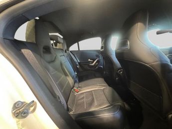 MERCEDES-BENZ CLA 1.3 CLA180 AMG Line (Premium) Coupe 4dr Petrol 7G-DCT Euro 6 (s/