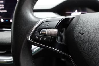 SKODA ENYAQ iV 62kWh 60 SUV 5dr Electric Auto (DC120kW) (179 ps)
