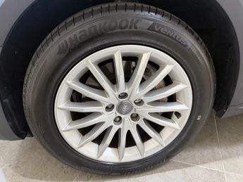 AUDI A4 ALLROAD 2.0 TDI Estate 5dr Diesel S Tronic quattro Euro 6 (s/s) (190 ps)