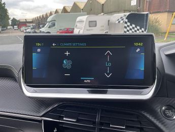 PEUGEOT E-208 50kWh GT Hatchback 5dr Electric Auto (136 ps)