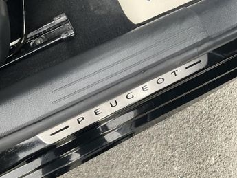 PEUGEOT E-208 50kWh GT Hatchback 5dr Electric Auto (136 ps)