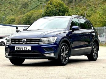 Volkswagen Tiguan 2.0 TDI BlueMotion Tech SE Navigation SUV 5dr Diesel DSG 4Motion