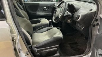 NISSAN NOTE 1.4 16V n-tec Hatchback 5dr Petrol Manual Euro 5 (88 ps)