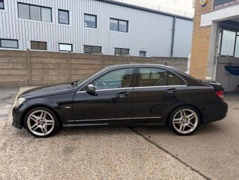 MERCEDES-BENZ C CLASS 2.1 C250 CDI BlueEfficiency Sport Saloon 4dr Diesel Auto Euro 5 
