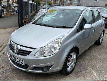VAUXHALL CORSA 1.4i 16v Design Hatchback 5dr Petrol Automatic (a/c) (158 g/km, 