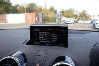 AUDI A1 1.0 TFSI S line Hatchback 3dr Petrol Manual Euro 6 (s/s) (Pan Ro