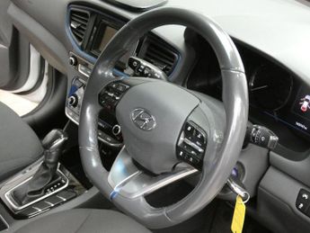 HYUNDAI IONIQ 1.6 h-GDi SE Hatchback 5dr Petrol Hybrid DCT Euro 6 (s/s) (141 p