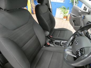 HYUNDAI IONIQ 1.6 h-GDi SE Hatchback 5dr Petrol Hybrid DCT Euro 6 (s/s) (141 p