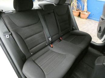 HYUNDAI IONIQ 1.6 h-GDi SE Hatchback 5dr Petrol Hybrid DCT Euro 6 (s/s) (141 p