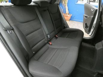 HYUNDAI IONIQ 1.6 h-GDi SE Hatchback 5dr Petrol Hybrid DCT Euro 6 (s/s) (141 p
