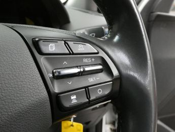 HYUNDAI IONIQ 1.6 h-GDi SE Hatchback 5dr Petrol Hybrid DCT Euro 6 (s/s) (141 p