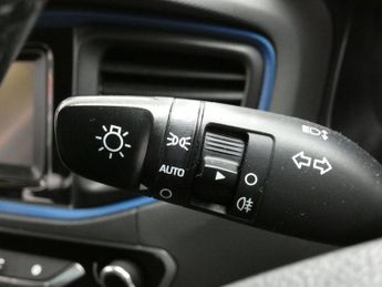 HYUNDAI IONIQ 1.6 h-GDi SE Hatchback 5dr Petrol Hybrid DCT Euro 6 (s/s) (141 p