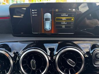 MERCEDES-BENZ A CLASS 1.3 A200 AMG Line Hatchback 5dr Petrol 7G-DCT Euro 6 (s/s) (163 