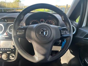 VAUXHALL CORSA 1.4 16V SRi Hatchback 3dr Petrol Manual Euro 5 (100 ps)