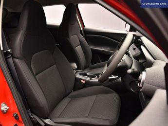 NISSAN JUKE 1.6 Acenta Premium SUV 5dr Petrol Hybrid Auto Euro 6 (143 ps)